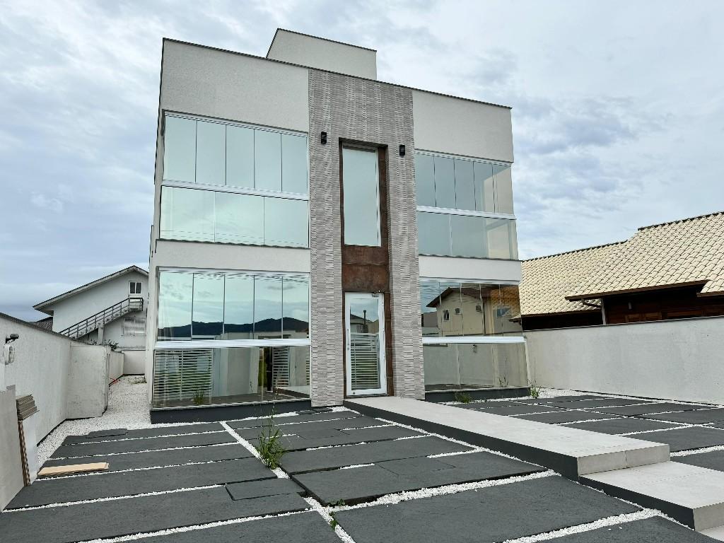 Apartamento em Ponta do Papagaio, Palhoça. 4 quartos, 99m². Imagem 2 de 17